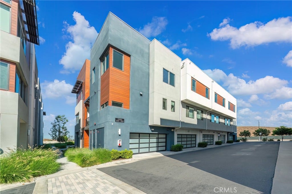 253 Waypoint, Tustin, CA 92782