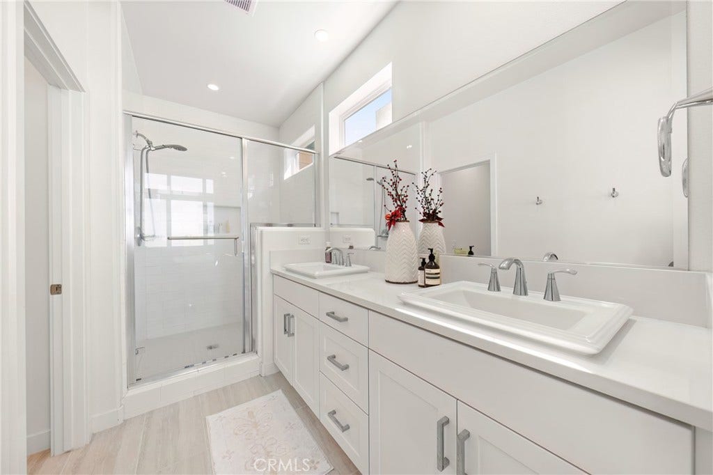 253 Waypoint, Tustin, CA 92782
