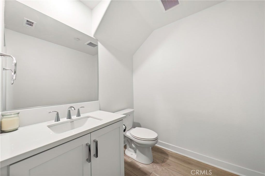 253 Waypoint, Tustin, CA 92782