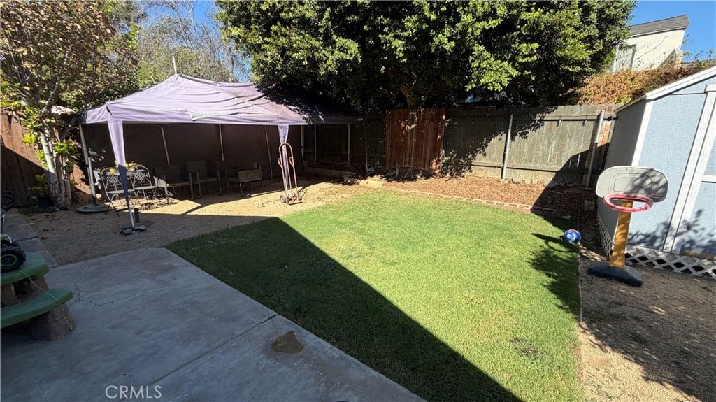 8107 Linares, Riverside, CA 92509 8107 Linares, Riverside, CA 92509