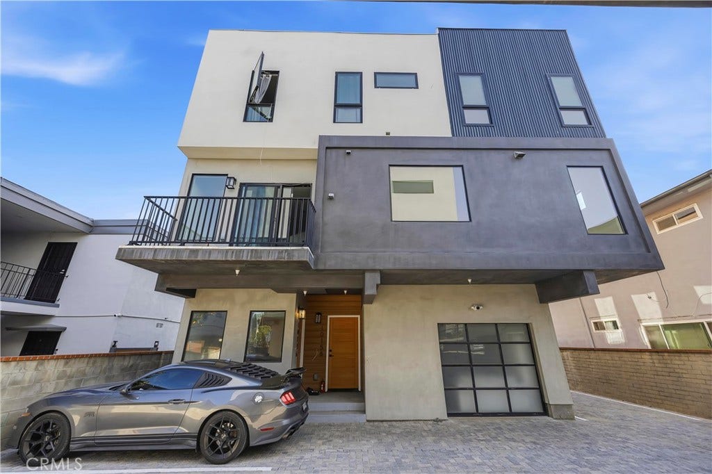 10158 Regent Street, Los Angeles, CA 90034 10158 Regent Street, Los Angeles, CA 90034
