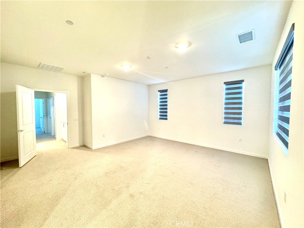 5826 Walden Ct, Eastvale, CA 92880 Primary bedroom