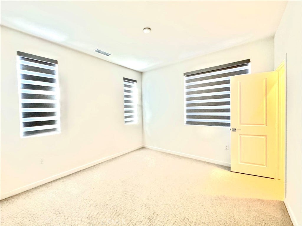 5826 Walden Ct, Eastvale, CA 92880 5826 Walden Ct, Eastvale, CA 92880