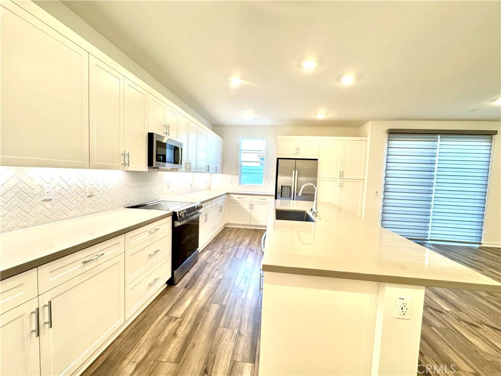 5826 Walden Ct, Eastvale, CA 92880 5826 Walden Ct, Eastvale, CA 92880
