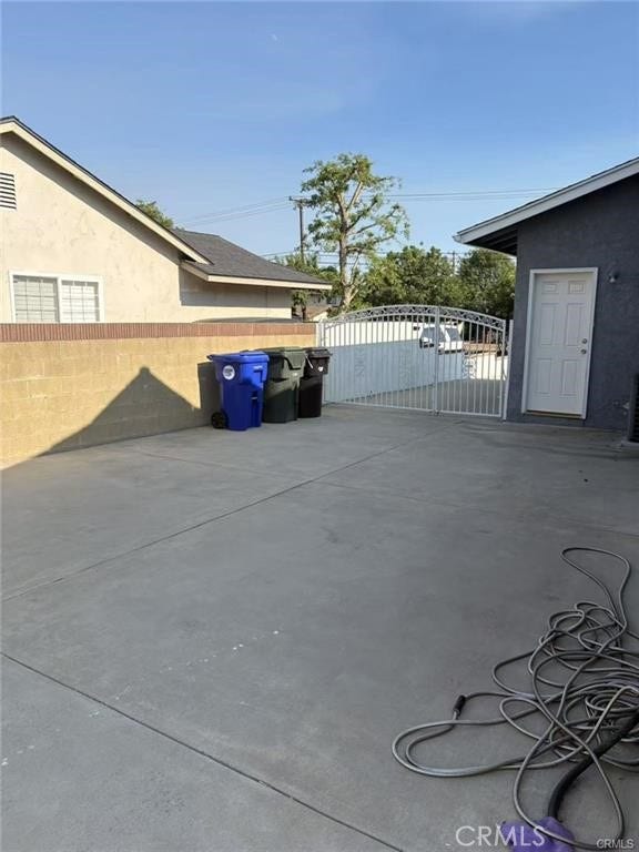 1095 W 17th Street, Upland, CA 91784 1095 W 17th Street, Upland, CA 91784