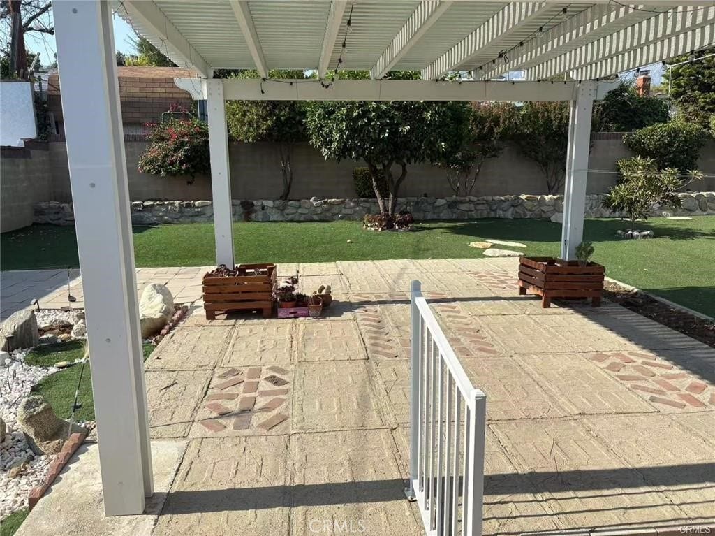 1095 W 17th Street, Upland, CA 91784 1095 W 17th Street, Upland, CA 91784