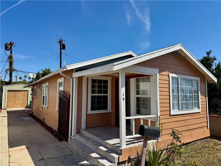 Property photo for 19 E Platt, Long Beach, CA