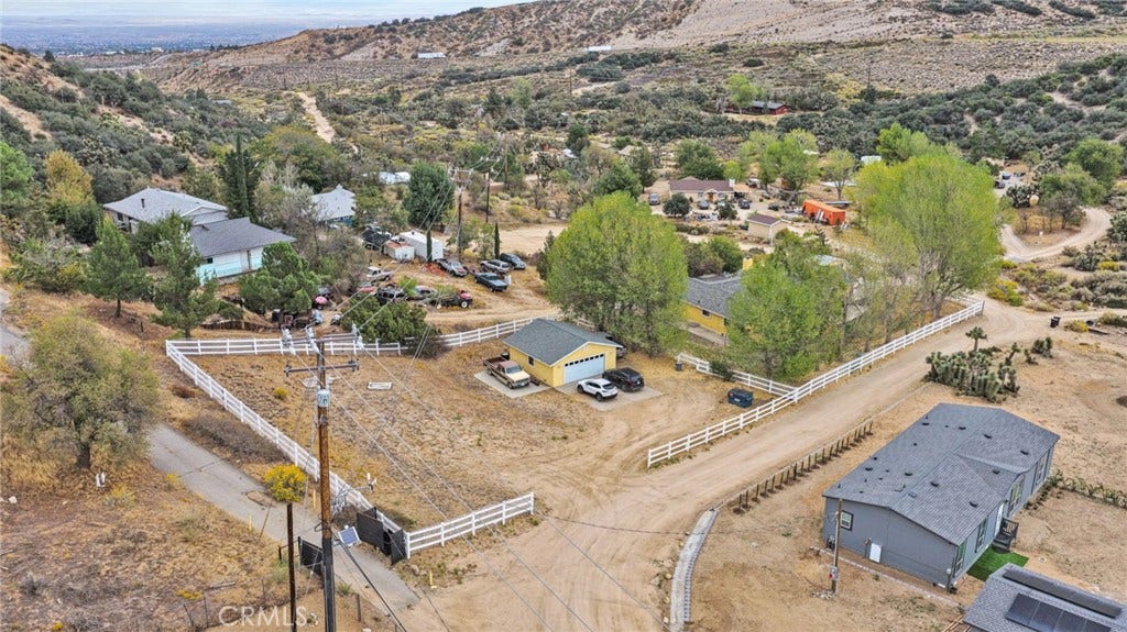 7766 Pipeline, Wrightwood, CA 92397 7766 Pipeline, Wrightwood, CA 92397