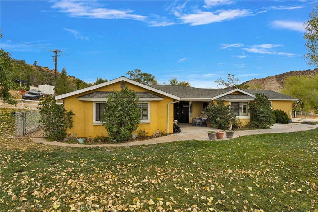 7766 Pipeline, Wrightwood, CA 92397 7766 Pipeline, Wrightwood, CA 92397