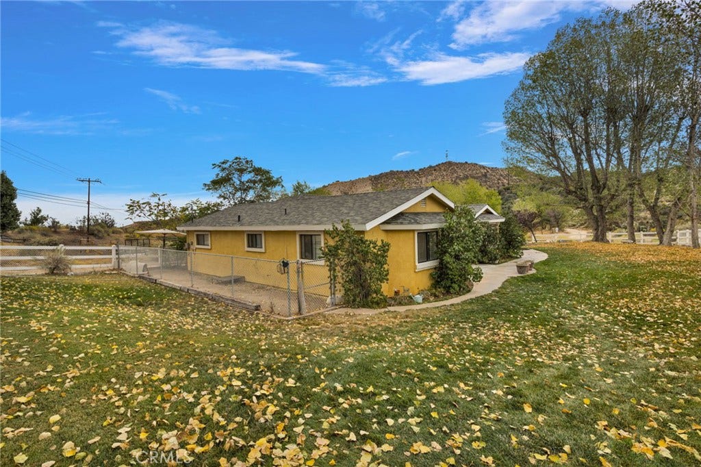 7766 Pipeline, Wrightwood, CA 92397 7766 Pipeline, Wrightwood, CA 92397