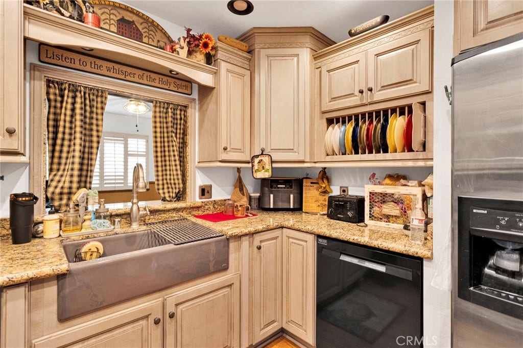 7766 Pipeline, Wrightwood, CA 92397 7766 Pipeline, Wrightwood, CA 92397