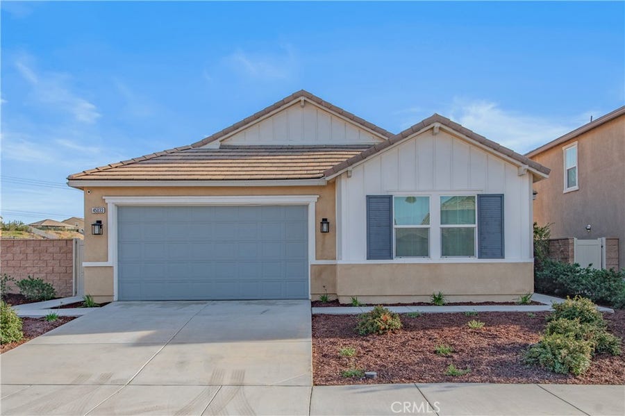 Property photo for 45033 Starina St, Lake Elsinore, CA