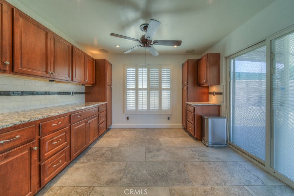 6589 Thunder Bay Trail, Riverside, CA 92509 Kitchen