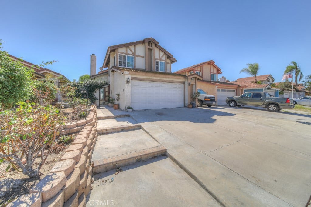 6589 Thunder Bay Trail, Riverside, CA 92509 Front