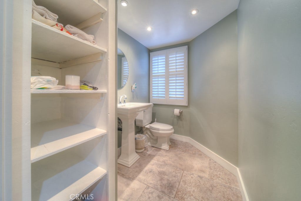 6589 Thunder Bay Trail, Riverside, CA 92509 Guest Bath downstairs