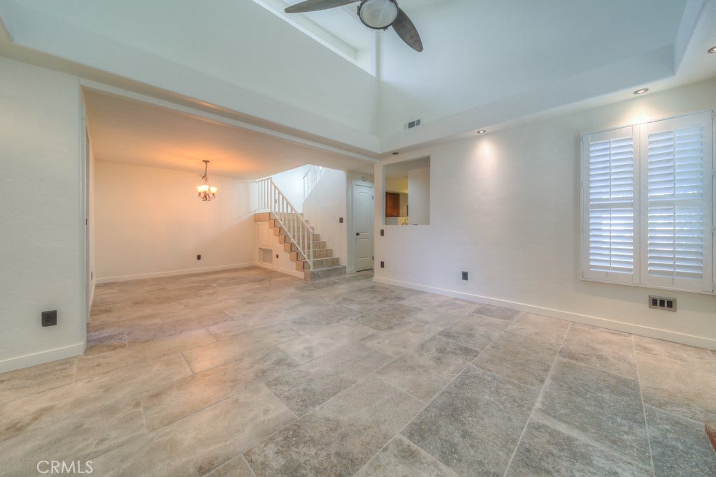 6589 Thunder Bay Trail, Riverside, CA 92509 Dining area from livingroom