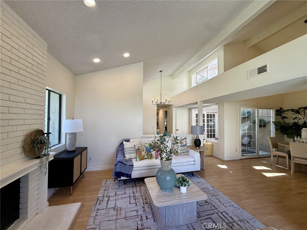 451 Corte Rojo, Upland, CA 91786 451 Corte Rojo, Upland, CA 91786