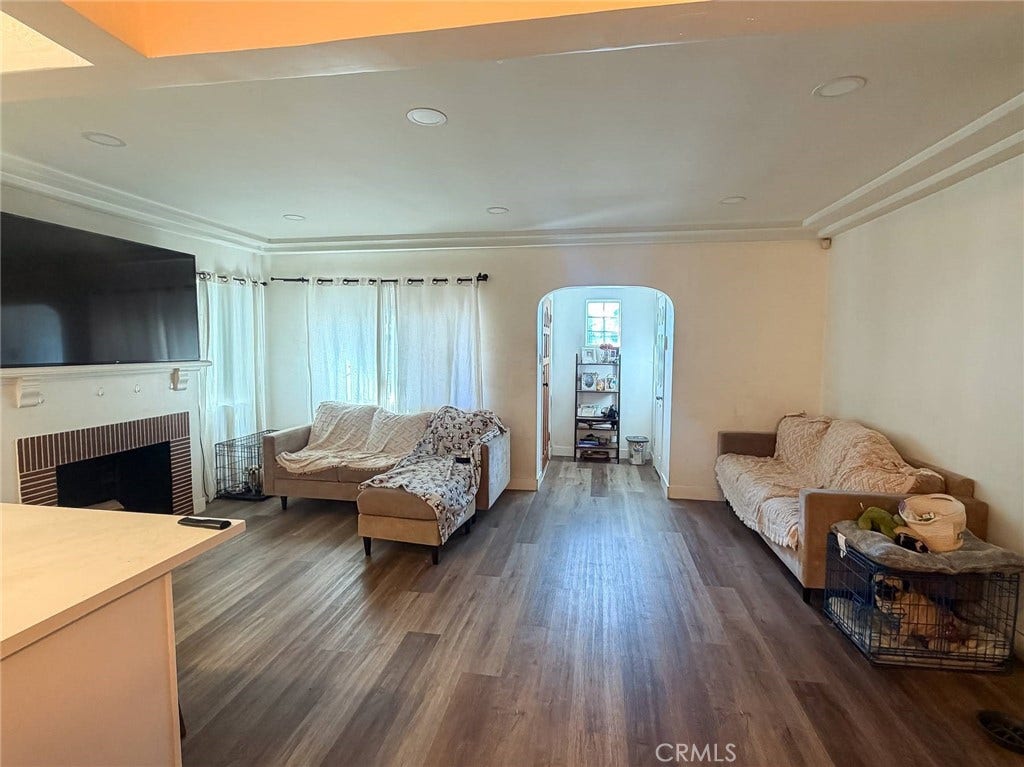 4027 Santa Ana, Huntington Park, CA 90255 4027 Santa Ana, Huntington Park, CA 90255