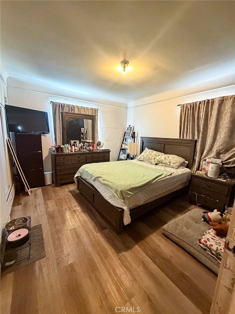 4027 Santa Ana, Huntington Park, CA 90255 4027 Santa Ana, Huntington Park, CA 90255
