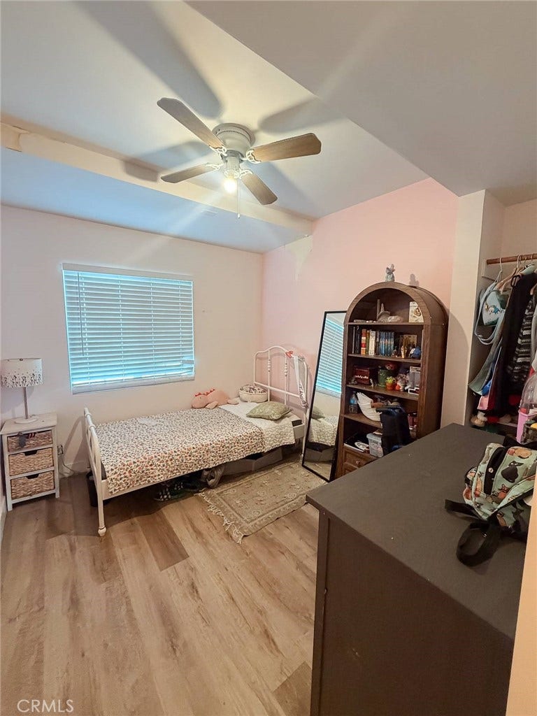 4027 Santa Ana, Huntington Park, CA 90255 4027 Santa Ana, Huntington Park, CA 90255