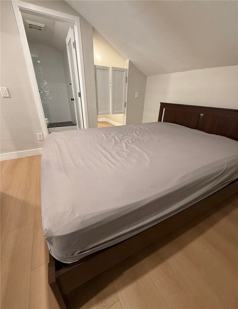 And a comfy queen size bed--no need for movers.