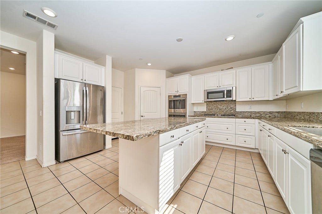12037 Meander Way, Eastvale, CA 91752 12037 Meander Way, Eastvale, CA 91752