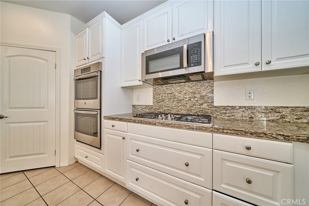 12037 Meander Way, Eastvale, CA 91752 12037 Meander Way, Eastvale, CA 91752
