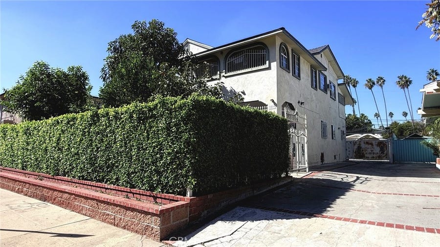 Property photo for 1819 S Norton Avenue, Los Angeles, CA