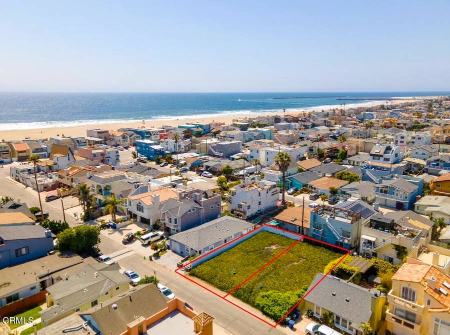 Property photo for 145 Los Angeles Avenue, Oxnard, CA