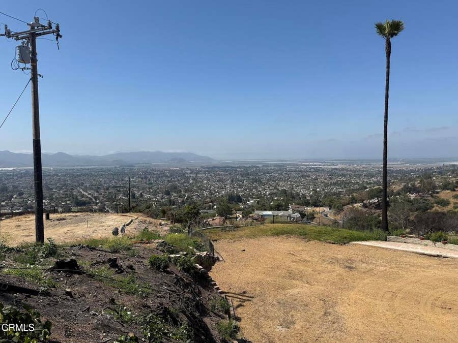 Property photo for 894 W Highland Drive, Camarillo, CA