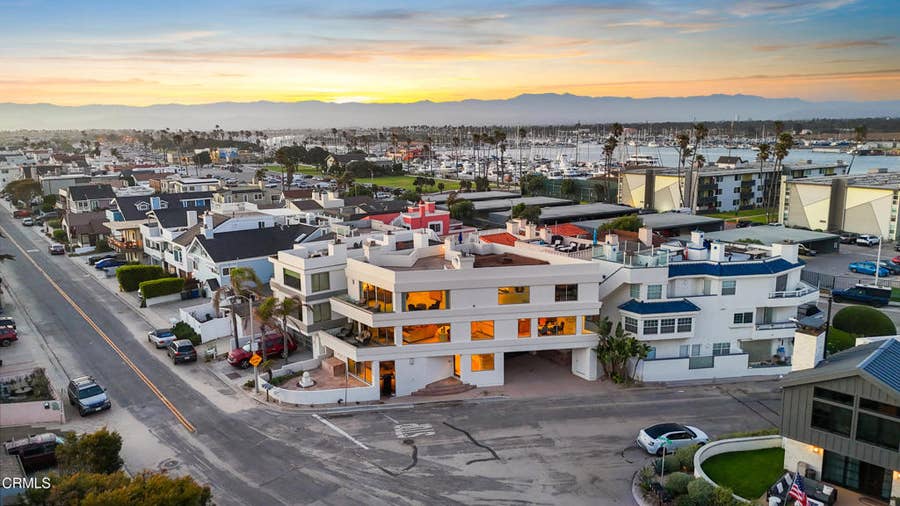 Property photo for 3300 Ocean Drive, Oxnard, CA