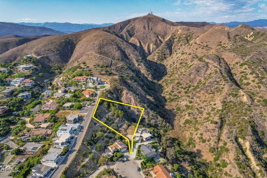 Property photo for 1690 Buena Vista Street, Ventura, CA