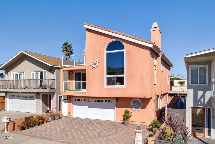 Property photo for 2408 Ocean Drive Drive, Oxnard, CA