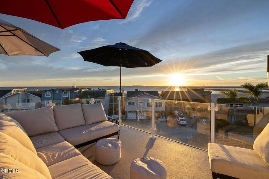 Property photo for 105 Malibu Avenue, Oxnard, CA