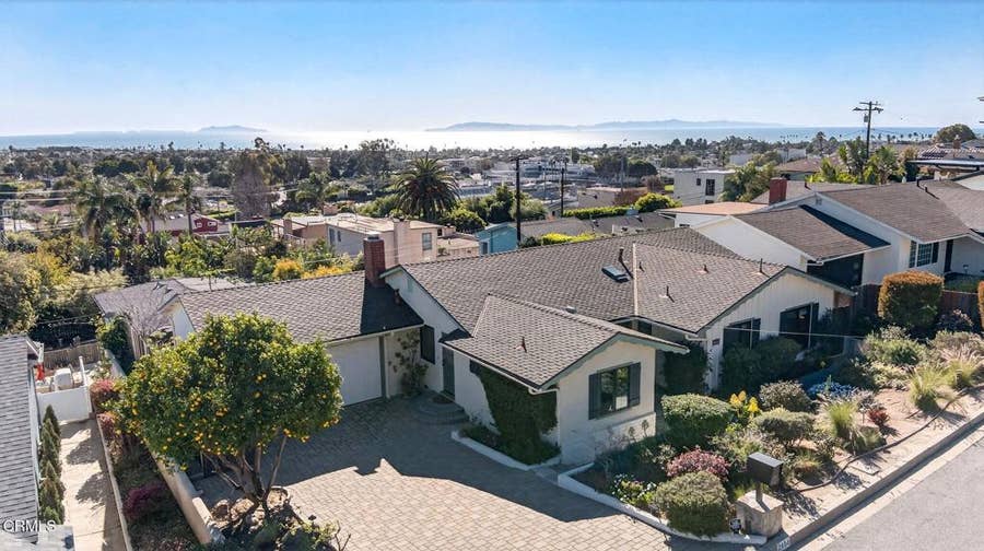 Property photo for 2456 Sherwood Drive, Ventura, CA