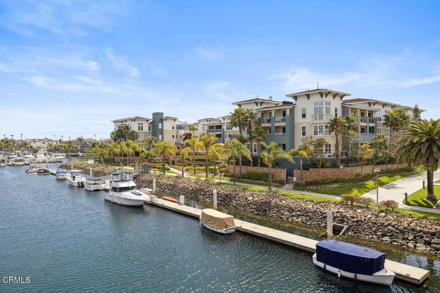 Property photo for 1437 Windshore Way, Oxnard, CA