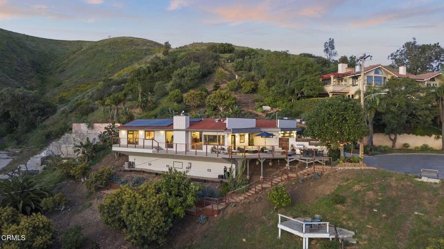 Property photo for 496 Lupine Way, Ventura, CA