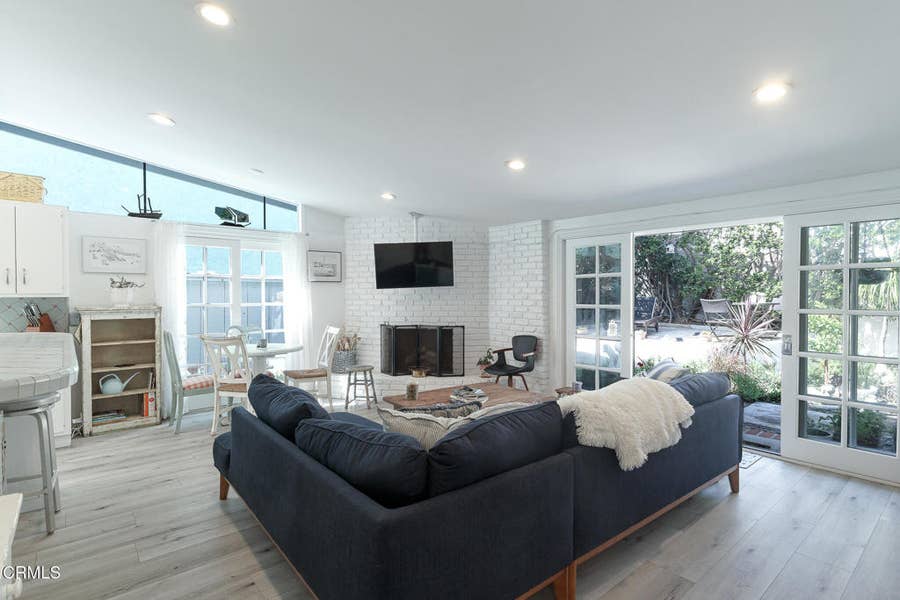 Property photo for 1089 Belfast Lane, Ventura, CA