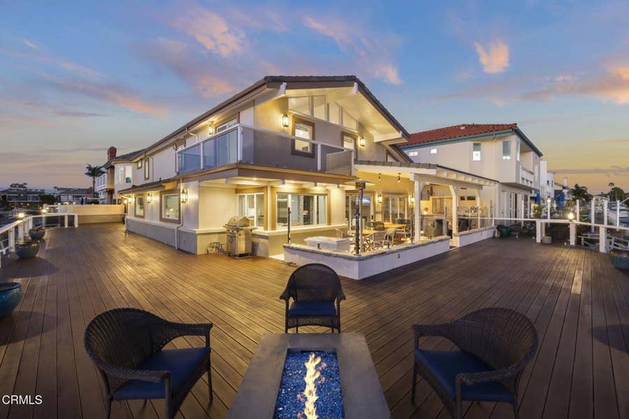 Property photo for 2131 Ravoli Drive, Oxnard, CA
