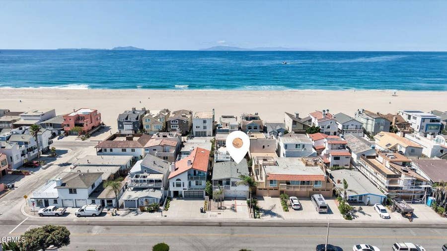 Property photo for 3715 Sunset Lane, Oxnard, CA