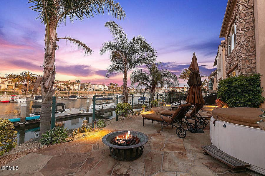 Property photo for 1464 Twin Tides Place, Oxnard, CA