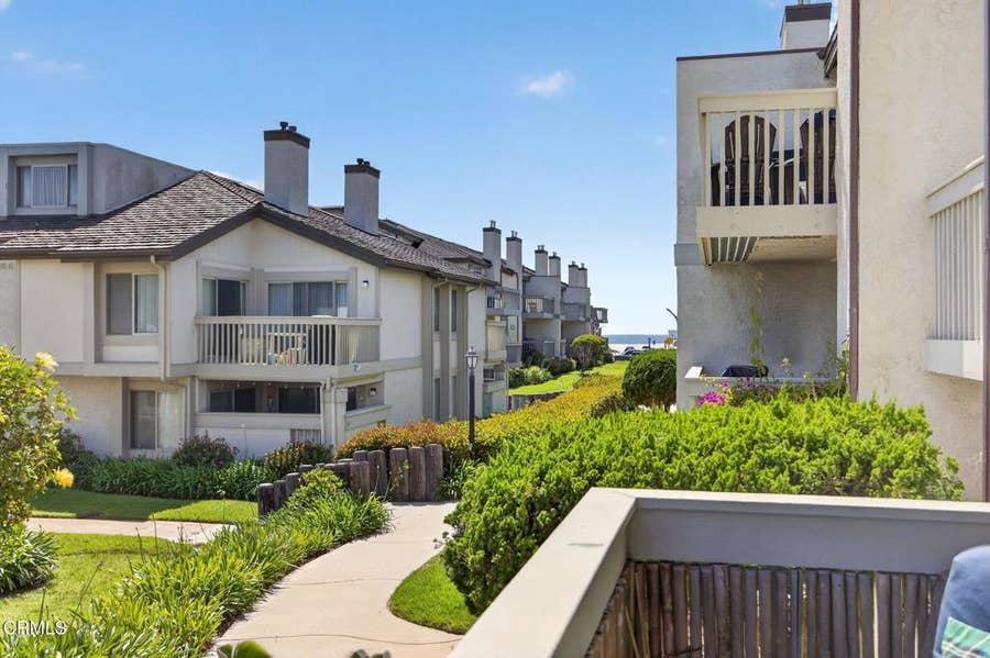 Property photo for 2955 Harbor Boulevard, Oxnard, CA