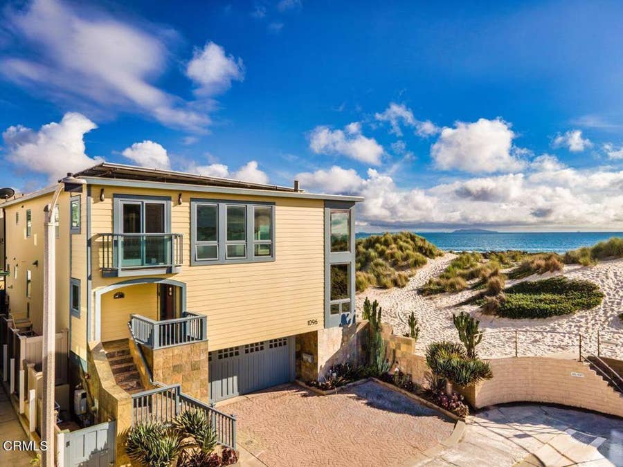 Property photo for 1096 Belfast Lane, Ventura, CA