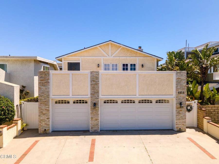 Property photo for 4850 Amalfi Way, Oxnard, CA