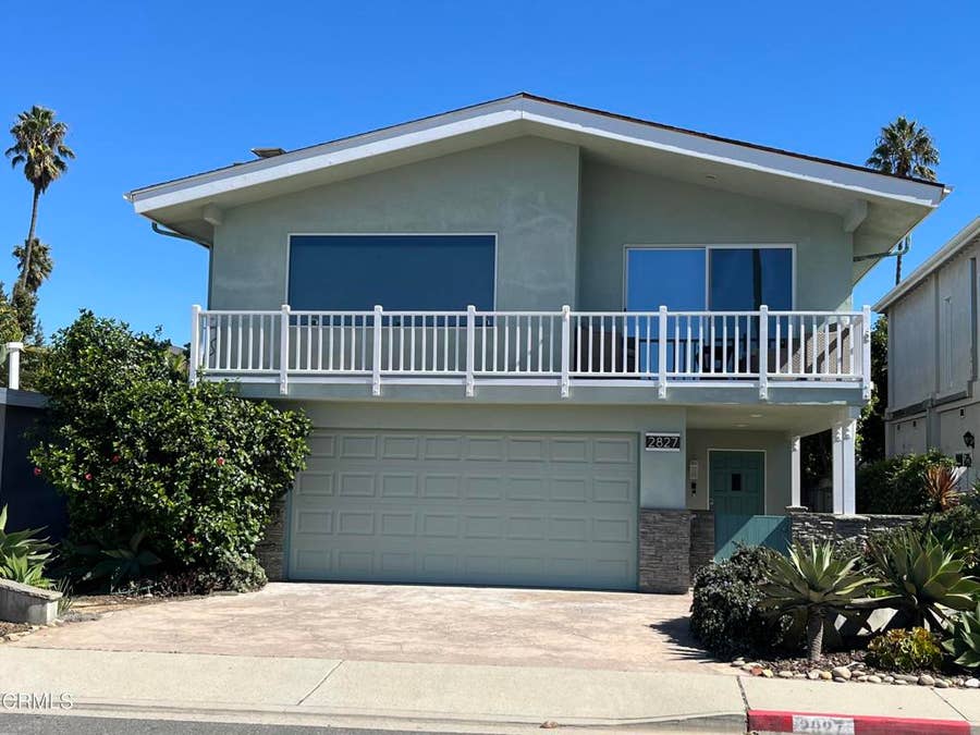 Property photo for 2827 Pierpont Boulevard, Ventura, CA