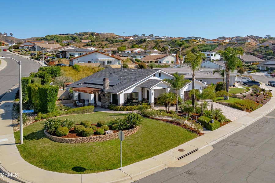 Property photo for 621 Creekmont Court, Ventura, CA