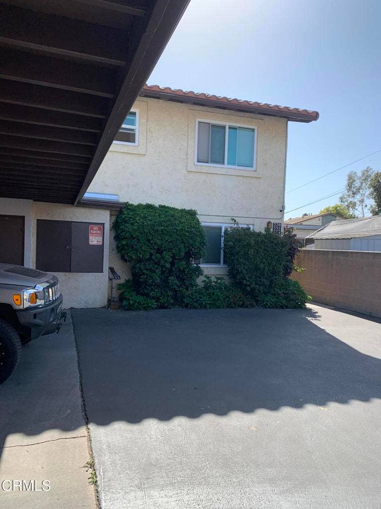 Property photo for 220 S Palm Avenue, Santa Paula, CA