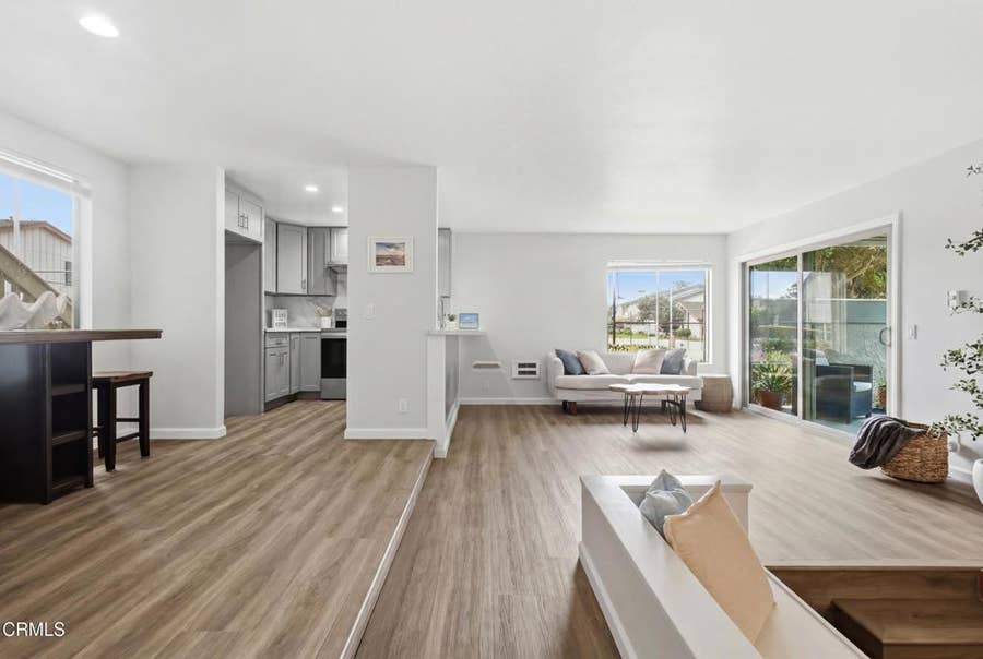 Property photo for 3107 Harbor Boulevard, Oxnard, CA