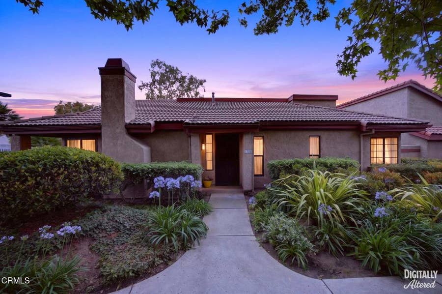 Property photo for 3720 Via Pacifica Walk, Oxnard, CA