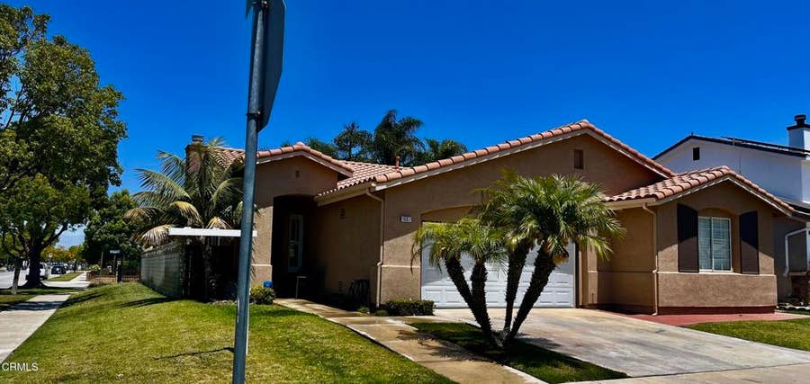 Property photo for 1007 Mika Way, Oxnard, CA